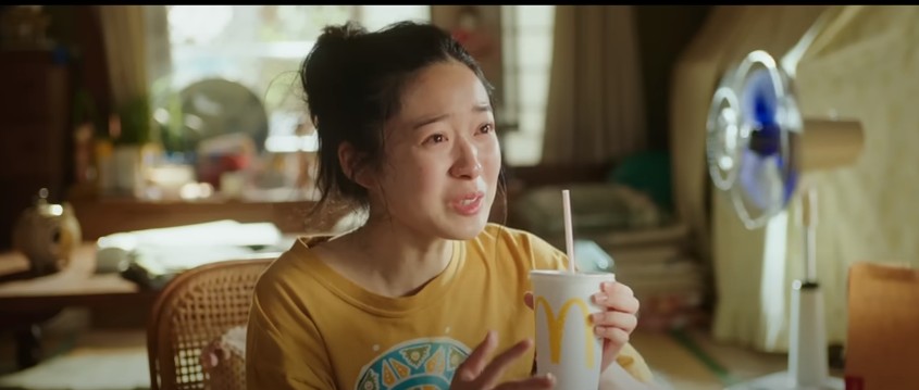 月見バーガーcm22の女優は誰 松重豊の娘役の女性を紹介します Cmライフ